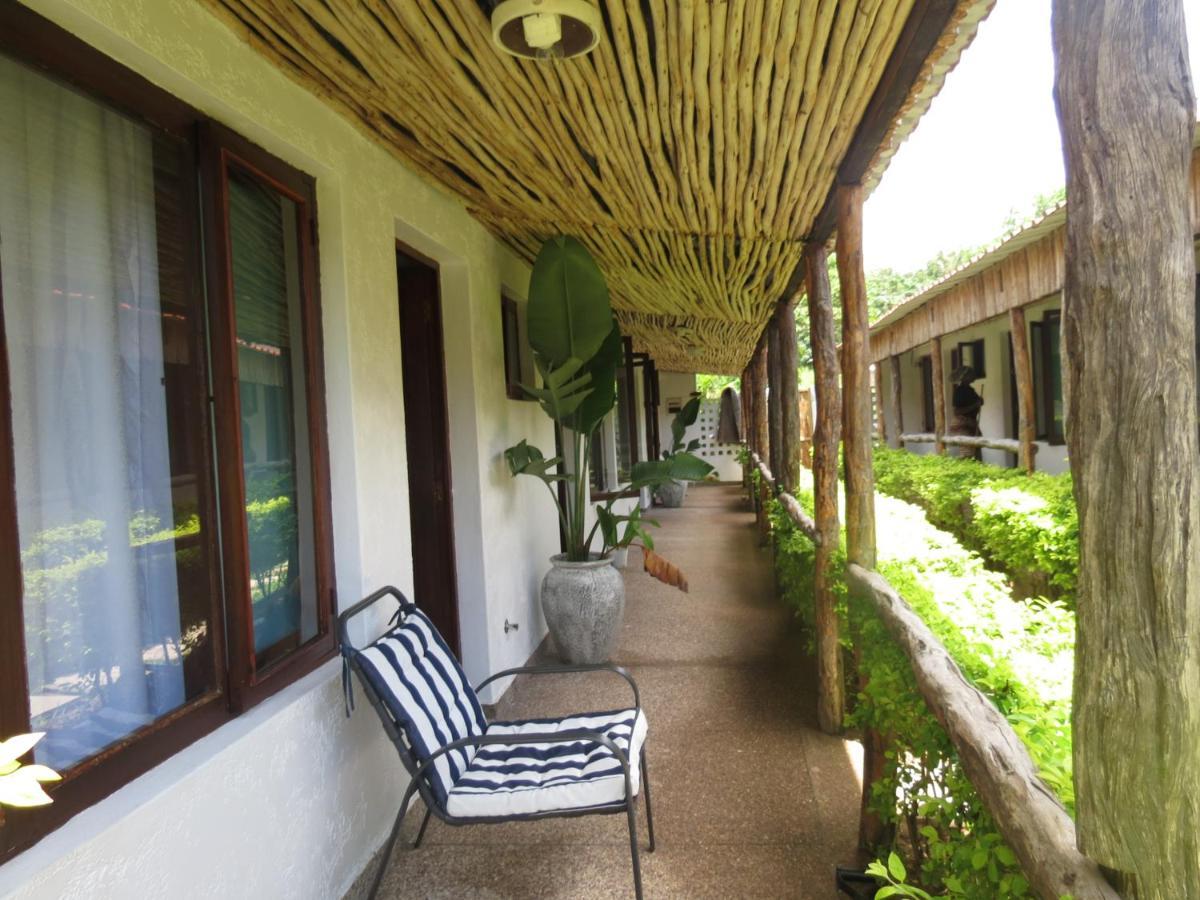 Nkanhi Centro De Conferencias E Hotel Ponta do Ouro Buitenkant foto